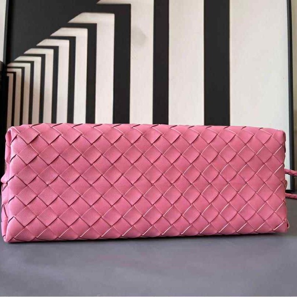Pink Woven Leather Shoulder Bag - Picture 5 of 11
